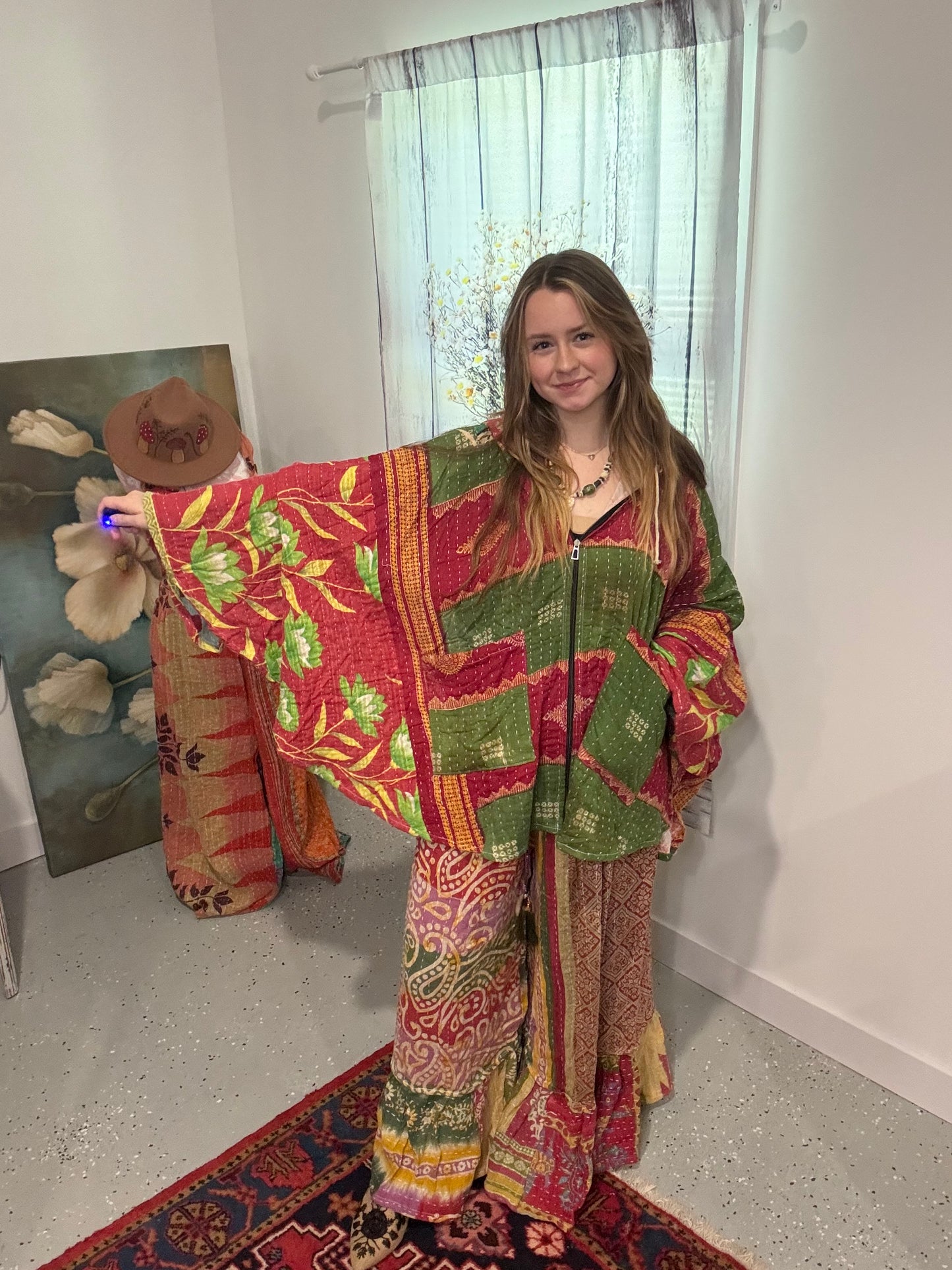 Set of reversable poncho and ruffle palazzo pants in 3 layers kantha - One size S to 3X