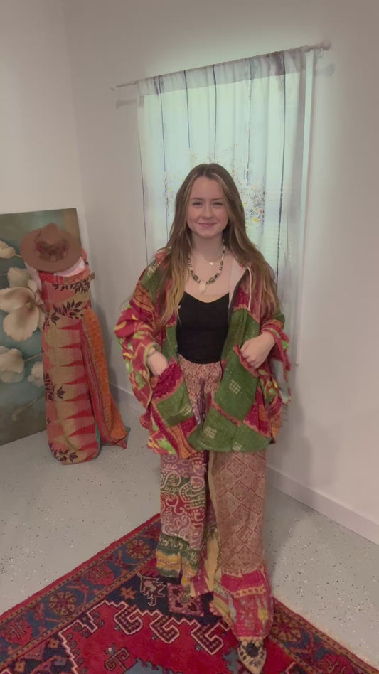 Set of reversable poncho and ruffle palazzo pants in 3 layers kantha - One size S to 3X