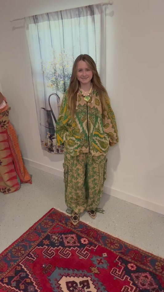 Set of Convertable Pants and Poncho in kantha - One size S to 3X