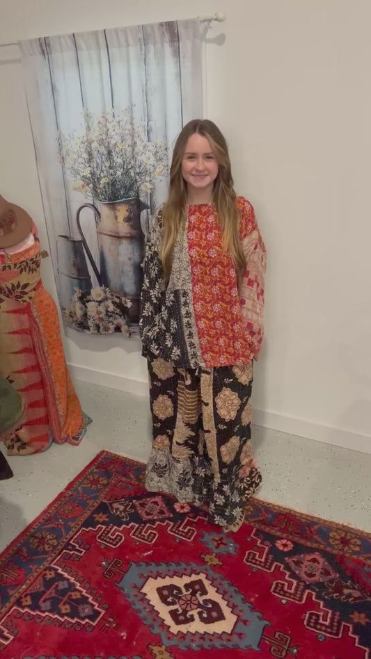 Set of tunic style top with ruffle pants - One Size M to 3X