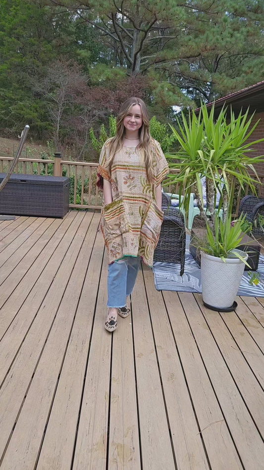 "The Swag Tunic 2" in kantha, One Size S to 3X
