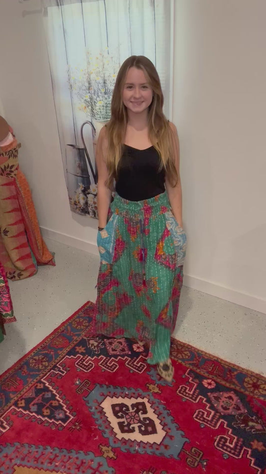 "Peasant Skirt" in light Kantha - One size S to 2X/3X