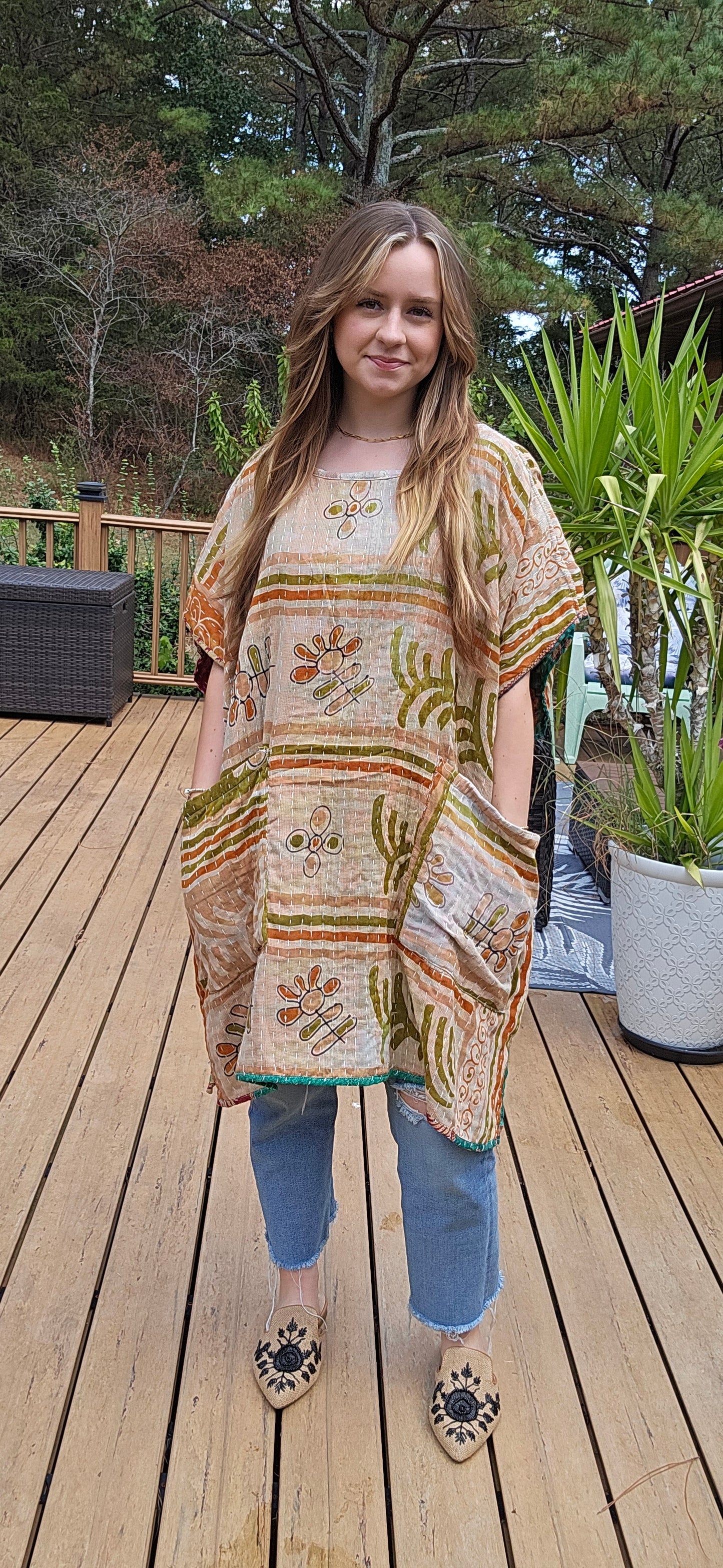 "The Swag Tunic 2" in kantha, One Size S to 3X